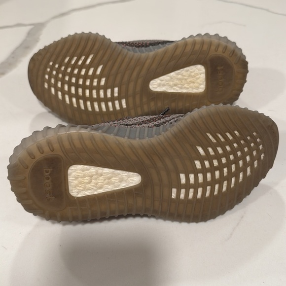 2021 Yeezy Boost 350 V2 Beluga Reflective. - Picture 5 of 7